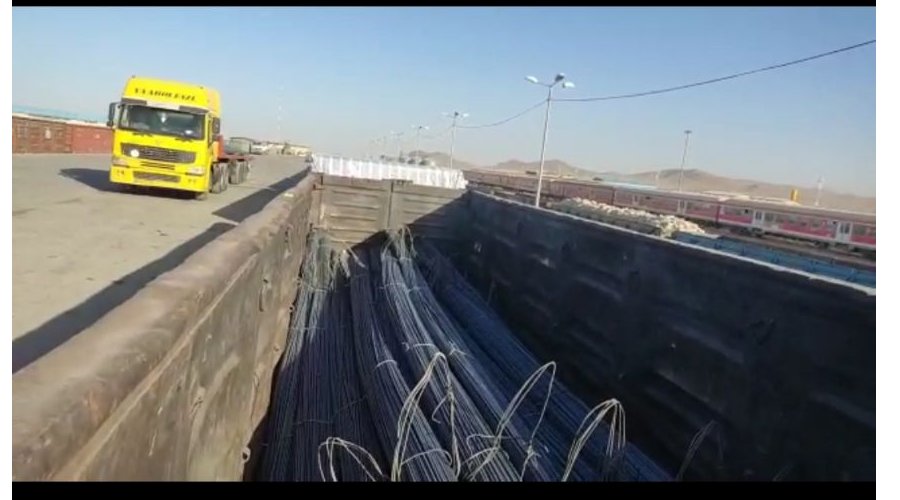 عکس واگن باری در حال بارگیری